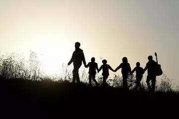 85f388f72da6416280783275f131ad2e_th